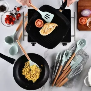 Conjunto de 12 utensílios de cozinha de silicone e bambu + Placas de cozinha